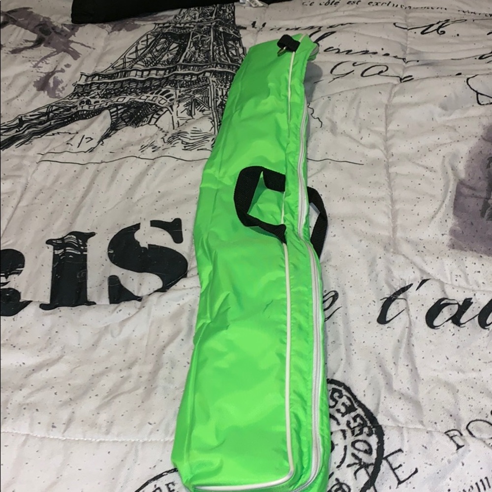 Twirling baton bag